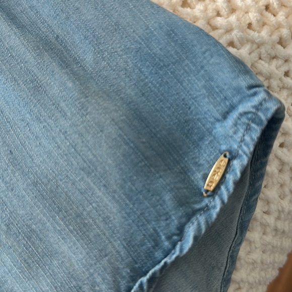 Bebe Top - Picture 2 of 3